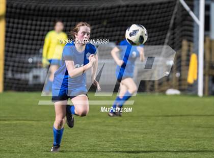 Thumbnail 1 in Mandeville vs. St. Amant (LHSAA D1 Semifinal) photogallery.