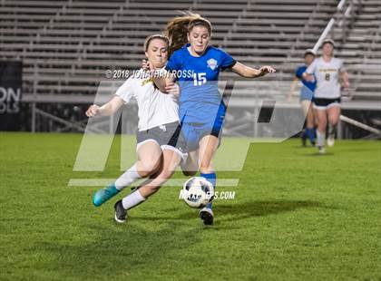 Thumbnail 2 in Mandeville vs. St. Amant (LHSAA D1 Semifinal) photogallery.