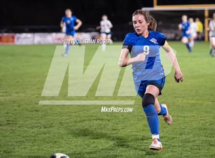 Thumbnail 1 in Mandeville vs. St. Amant (LHSAA D1 Semifinal) photogallery.