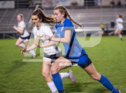 Thumbnail 2 in Mandeville vs. St. Amant (LHSAA D1 Semifinal) photogallery.
