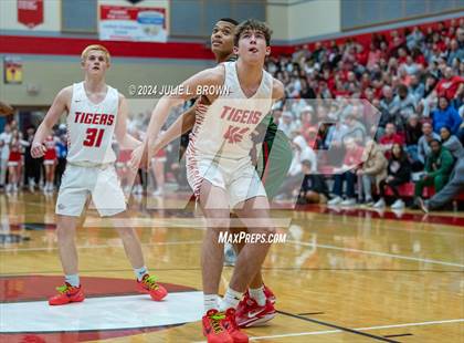 Thumbnail 2 in Lawrence North @ Fishers photogallery.