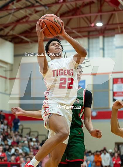 Thumbnail 1 in Lawrence North @ Fishers photogallery.