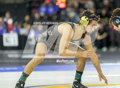 Thumbnail 1 in CIF State Boys Wrestling Championships (3rd/4th Place Matches) photogallery.