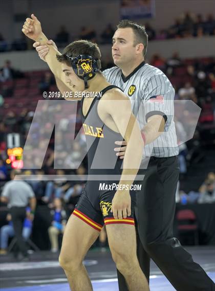 Thumbnail 2 in CIF State Boys Wrestling Championships (3rd/4th Place Matches) photogallery.