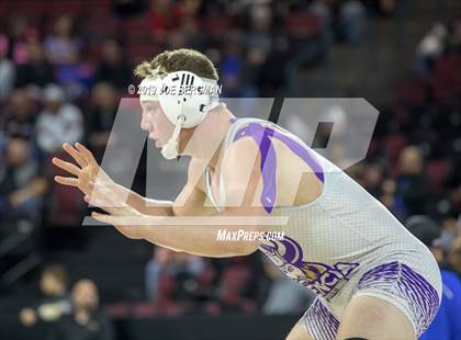 Thumbnail 2 in CIF State Boys Wrestling Championships (3rd/4th Place Matches) photogallery.