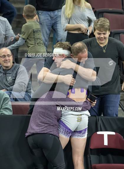 Thumbnail 1 in CIF State Boys Wrestling Championships (3rd/4th Place Matches) photogallery.