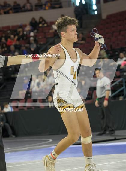 Thumbnail 2 in CIF State Boys Wrestling Championships (3rd/4th Place Matches) photogallery.