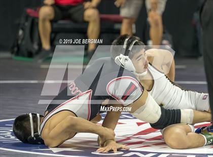 Thumbnail 2 in CIF State Boys Wrestling Championships (3rd/4th Place Matches) photogallery.