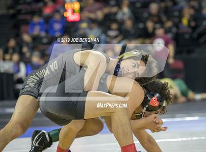 Thumbnail 1 in CIF State Boys Wrestling Championships (3rd/4th Place Matches) photogallery.