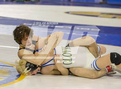 Thumbnail 2 in CIF State Boys Wrestling Championships (3rd/4th Place Matches) photogallery.