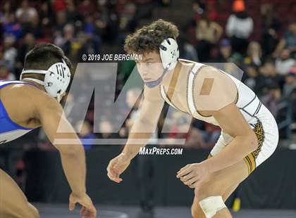 Thumbnail 1 in CIF State Boys Wrestling Championships (3rd/4th Place Matches) photogallery.