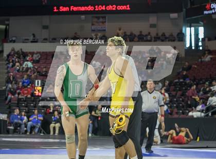 Thumbnail 1 in CIF State Boys Wrestling Championships (3rd/4th Place Matches) photogallery.