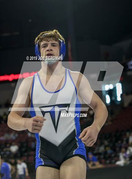Thumbnail 3 in CIF State Boys Wrestling Championships (3rd/4th Place Matches) photogallery.