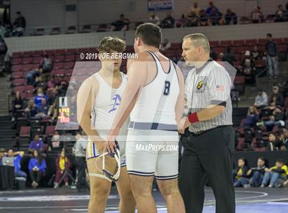 Thumbnail 1 in CIF State Boys Wrestling Championships (3rd/4th Place Matches) photogallery.