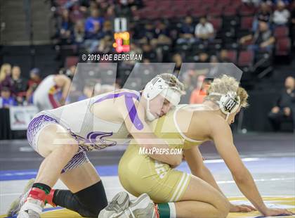 Thumbnail 3 in CIF State Boys Wrestling Championships (3rd/4th Place Matches) photogallery.