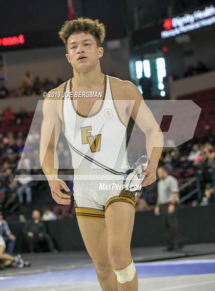 Thumbnail 1 in CIF State Boys Wrestling Championships (3rd/4th Place Matches) photogallery.