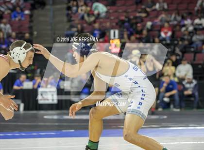 Thumbnail 3 in CIF State Boys Wrestling Championships (3rd/4th Place Matches) photogallery.
