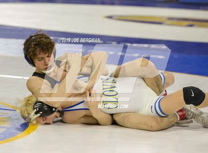 Thumbnail 3 in CIF State Boys Wrestling Championships (3rd/4th Place Matches) photogallery.
