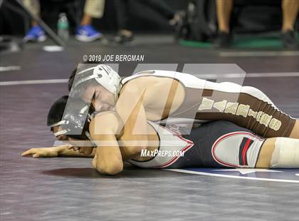 Thumbnail 1 in CIF State Boys Wrestling Championships (3rd/4th Place Matches) photogallery.