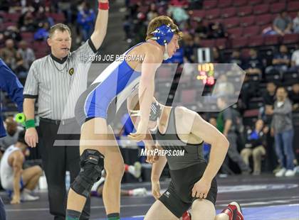 Thumbnail 2 in CIF State Boys Wrestling Championships (3rd/4th Place Matches) photogallery.