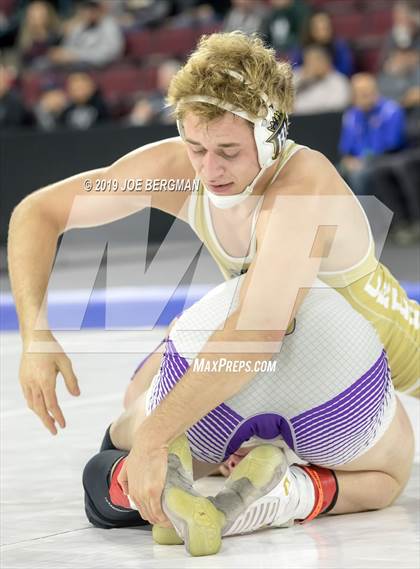 Thumbnail 3 in CIF State Boys Wrestling Championships (3rd/4th Place Matches) photogallery.