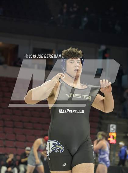 Thumbnail 1 in CIF State Boys Wrestling Championships (3rd/4th Place Matches) photogallery.