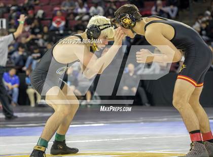 Thumbnail 1 in CIF State Boys Wrestling Championships (3rd/4th Place Matches) photogallery.
