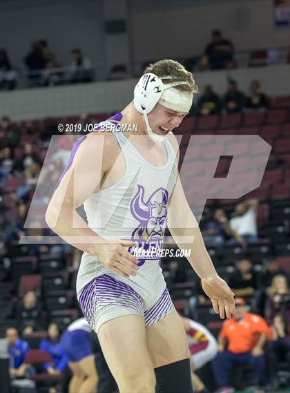 Thumbnail 3 in CIF State Boys Wrestling Championships (3rd/4th Place Matches) photogallery.