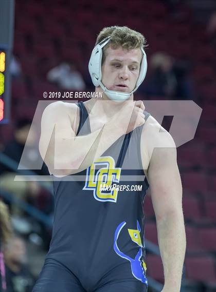 Thumbnail 2 in CIF State Boys Wrestling Championships (3rd/4th Place Matches) photogallery.