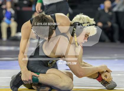 Thumbnail 3 in CIF State Boys Wrestling Championships (3rd/4th Place Matches) photogallery.