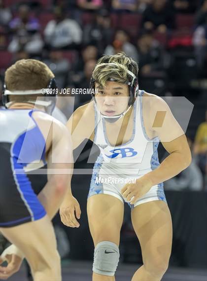 Thumbnail 1 in CIF State Boys Wrestling Championships (3rd/4th Place Matches) photogallery.