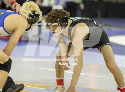 Thumbnail 2 in CIF State Boys Wrestling Championships (3rd/4th Place Matches) photogallery.