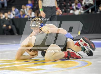 Thumbnail 2 in CIF State Boys Wrestling Championships (3rd/4th Place Matches) photogallery.