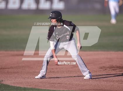 Thumbnail 3 in Clovis North vs. Central photogallery.