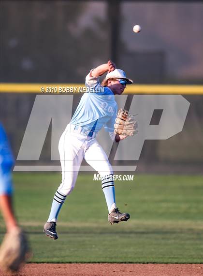 Thumbnail 2 in Clovis North vs. Central photogallery.