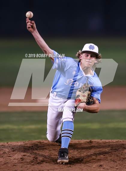Thumbnail 1 in Clovis North vs. Central photogallery.