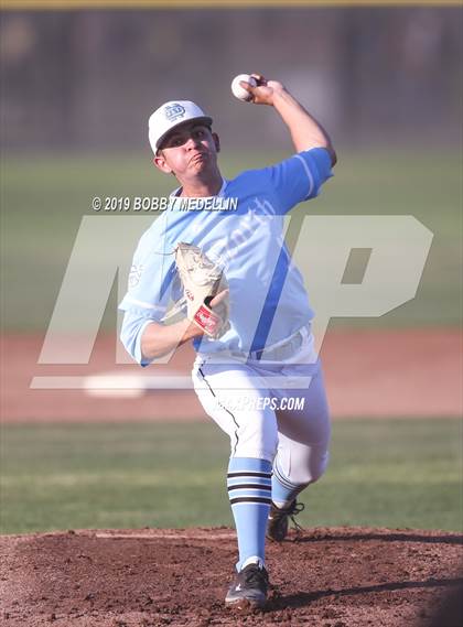 Thumbnail 3 in Clovis North vs. Central photogallery.