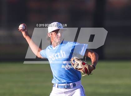 Thumbnail 1 in Clovis North vs. Central photogallery.