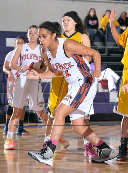 Thumbnail 3 in Inderkum vs. Cosumnes Oaks (St. Hope Classic) photogallery.
