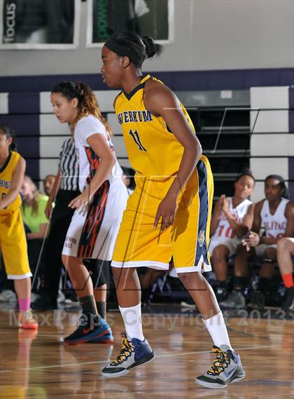 Thumbnail 1 in Inderkum vs. Cosumnes Oaks (St. Hope Classic) photogallery.