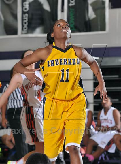 Thumbnail 3 in Inderkum vs. Cosumnes Oaks (St. Hope Classic) photogallery.