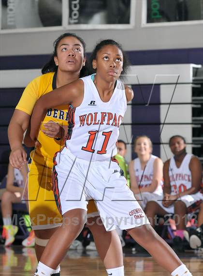 Thumbnail 3 in Inderkum vs. Cosumnes Oaks (St. Hope Classic) photogallery.