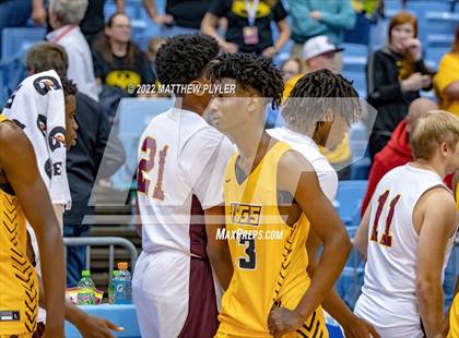 Thumbnail 2 in Robinson vs. Farmville Central (NCHSAA 2A Final) (2 of 2 - pre-game, post-game, awards, team photos) photogallery.