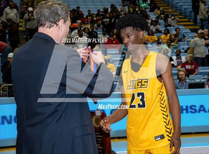Thumbnail 2 in Robinson vs. Farmville Central (NCHSAA 2A Final) (2 of 2 - pre-game, post-game, awards, team photos) photogallery.