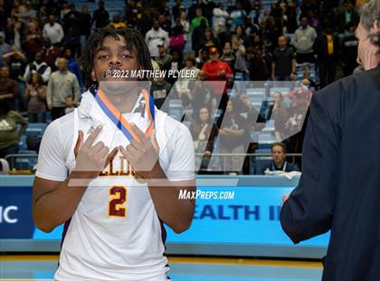 Thumbnail 1 in Robinson vs. Farmville Central (NCHSAA 2A Final) (2 of 2 - pre-game, post-game, awards, team photos) photogallery.