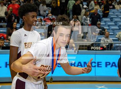 Thumbnail 1 in Robinson vs. Farmville Central (NCHSAA 2A Final) (2 of 2 - pre-game, post-game, awards, team photos) photogallery.