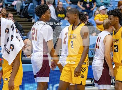 Thumbnail 1 in Robinson vs. Farmville Central (NCHSAA 2A Final) (2 of 2 - pre-game, post-game, awards, team photos) photogallery.