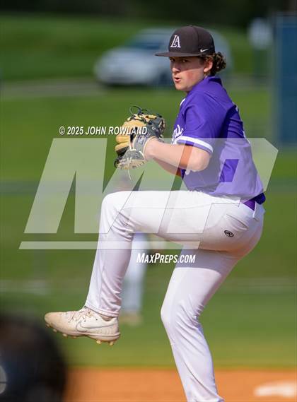 Thumbnail 1 in Lipscomb Academy @ Pope John Paul II photogallery.