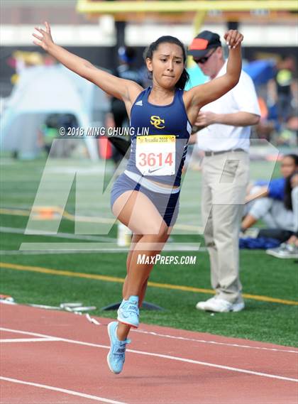 Thumbnail 2 in 51st Annual Arcadia Invitational (Girls Triple Jump) photogallery.
