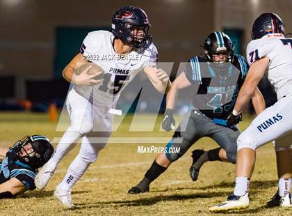 Thumbnail 1 in Highland vs. Perry (AIA 6A First Round Playoff) photogallery.